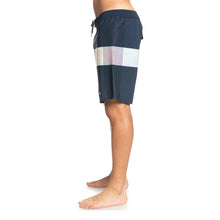 Load image into Gallery viewer, Quiksilver Hlitearch19 Men's Boardshort 19"