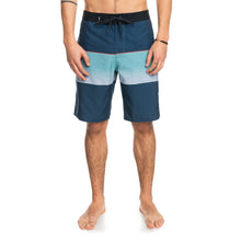 Load image into Gallery viewer, Pointbrkbshrt20 Men's Boardshort 20"
