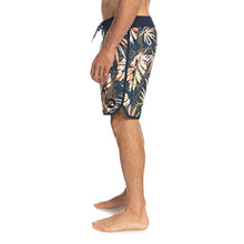 Load image into Gallery viewer, Quiksilver Men's Surfsilk Boardshorts 18"