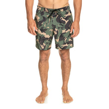 Load image into Gallery viewer, Quiksilver Men's Surfsilk Mix Volley Short 17"
