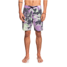 Load image into Gallery viewer, Quiksilver Men's Surfsilk Acid Boardshorts 18"