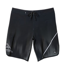 Load image into Gallery viewer, Quiksilver Men's Srfslk New Wave Boardshorts 18"