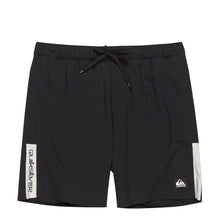 Load image into Gallery viewer, Men's Omni Training Boardshorts 17"