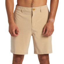 Load image into Gallery viewer, Quiksilver Union Heather Amphibian Hybrid Shorts
