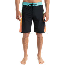 Load image into Gallery viewer, QUIKSILVER Surfsilk Holmes 20 Boardshorts/ Swim Shorts