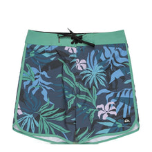 Load image into Gallery viewer, Surfsilk Scallop 18 Boardshorts/ Swim Shorts