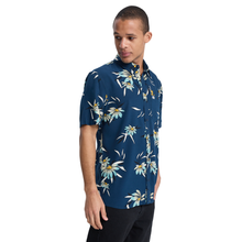 Load image into Gallery viewer, Quiksilver Coastal Floral Ss Short Sleeves Polo