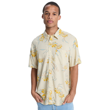Load image into Gallery viewer, Quiksilver Coastal Floral Ss Short Sleeves Polo