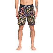 Load image into Gallery viewer, Quiksilver Men's Hltripper M Bdsh Boardshorts 18"