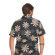 Load image into Gallery viewer, Trippy Floral Ss Shirt
