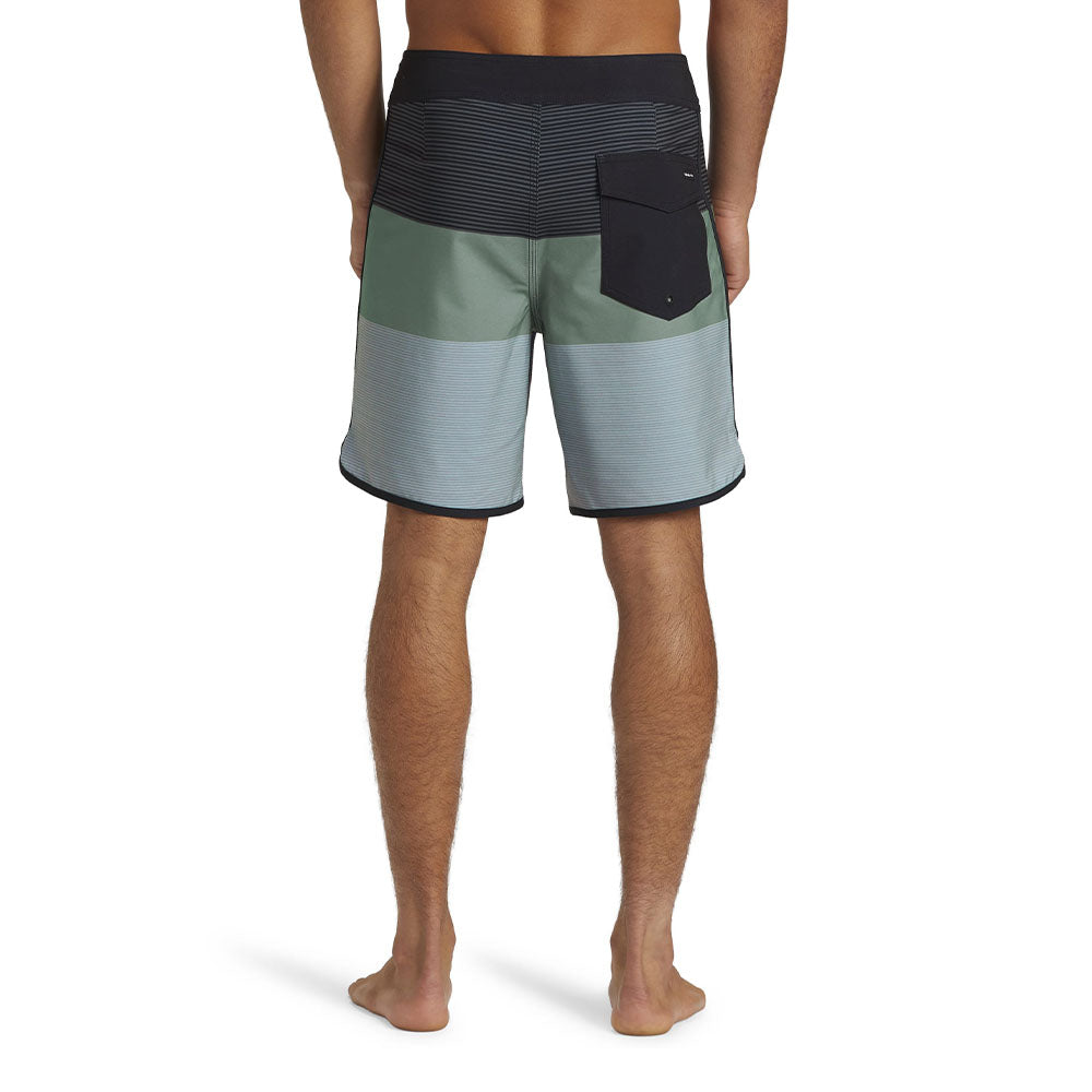 Quiksilver Men's Surfsilk Tijuana Boardshorts 18