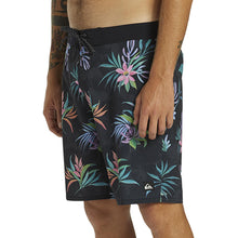 Load image into Gallery viewer, Highln Straight Leg 19 Men&#39;s Boardshort  19&quot;
