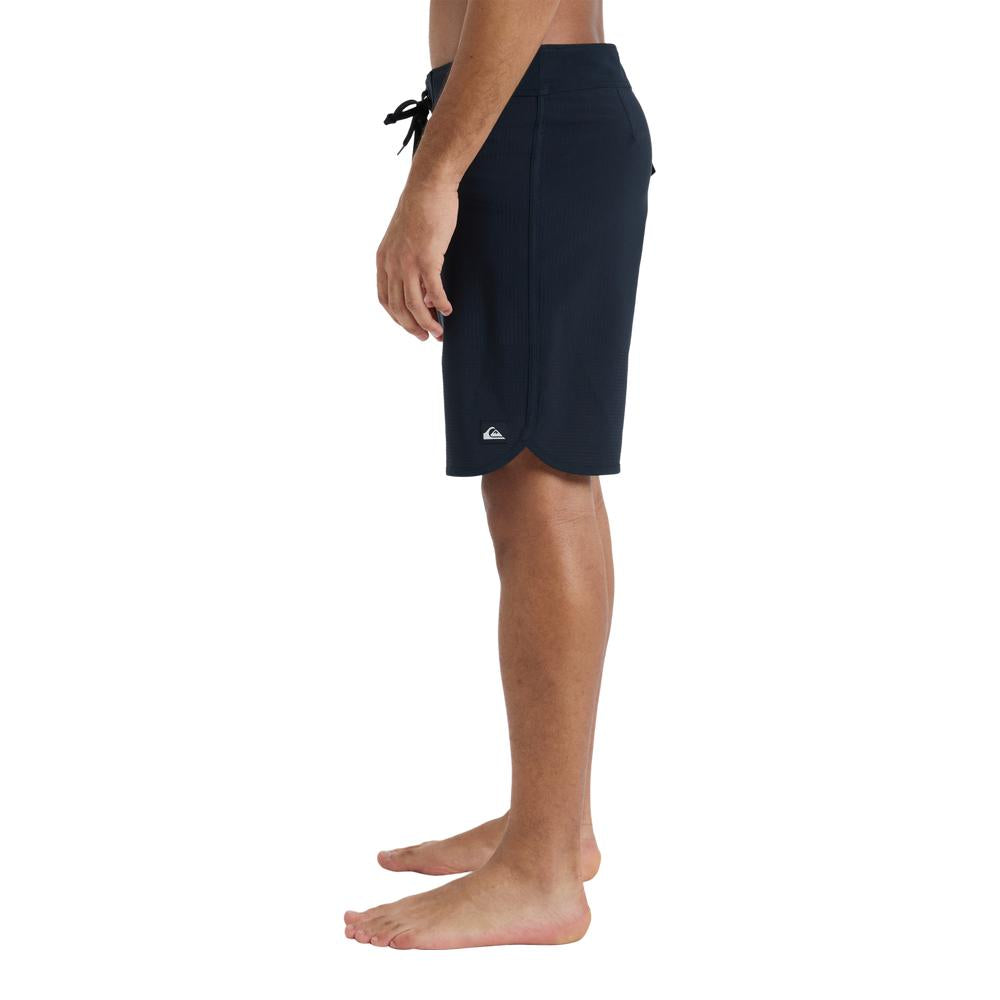 Quiksilver Highline Scallop 19 Boardshorts/ Swim Shorts