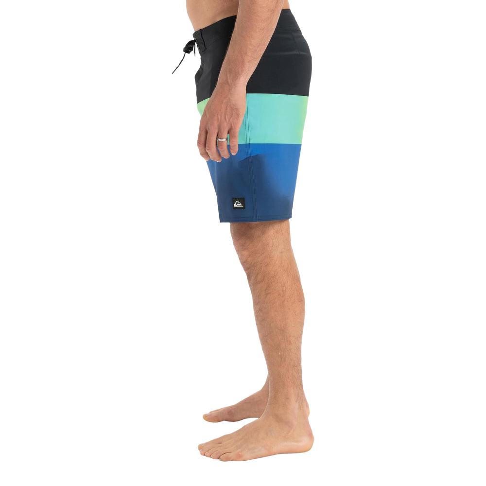 Quiksilver Surfslk Strghtleg Boardshorts/ Swim Shorts