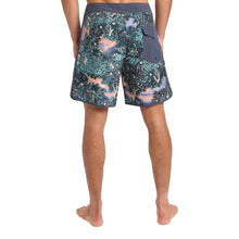 Load image into Gallery viewer, Surfsilk Scallop 18 Boardshorts/ Swim Shorts
