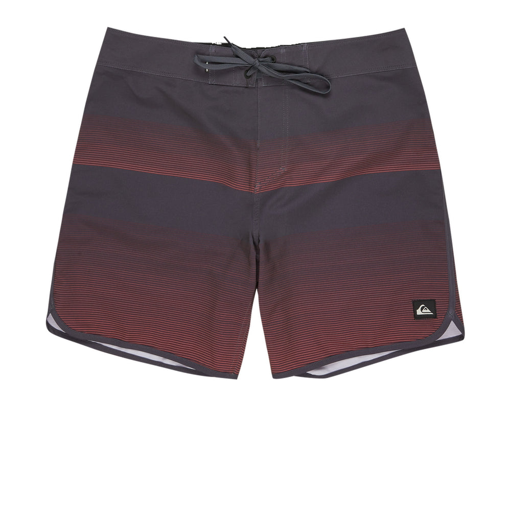 Quiksilver Surfsilk Scallop 18 Boardshorts/ Swim Shorts