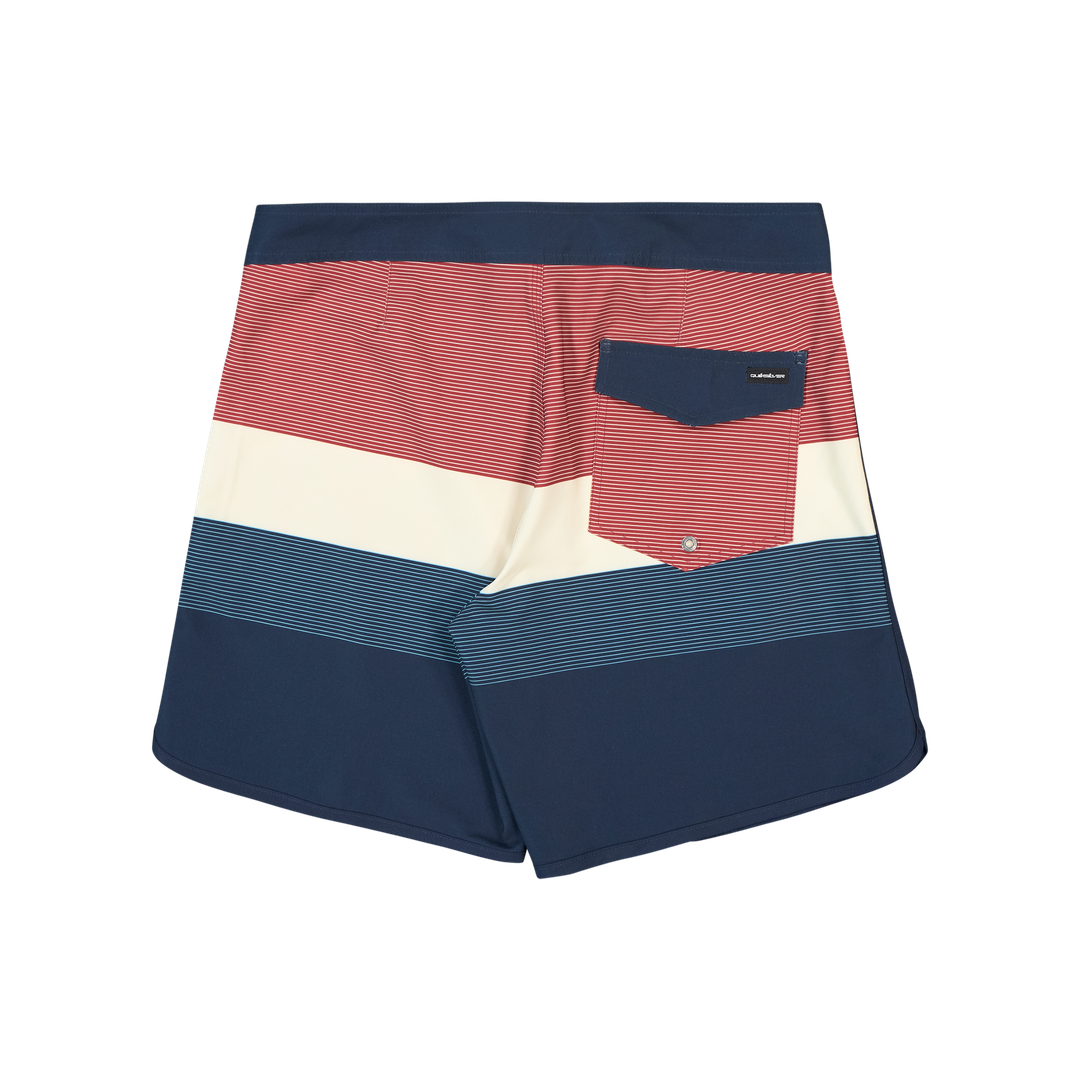 Quiksilver Surfsilk Scallop 18 Boardshorts/ Swim Shorts
