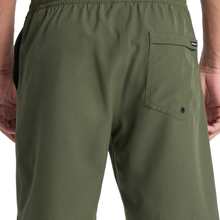 Load image into Gallery viewer, Quiksilver Taxer Amphibian 18 Boardshorts/ Swim Shorts
