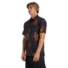 Load image into Gallery viewer, QUIKSILVER Apero Classic Ss Short Sleeves Polo

