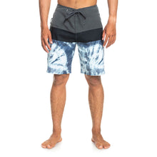 Load image into Gallery viewer, Surfs Panel 19 Boardshorts
